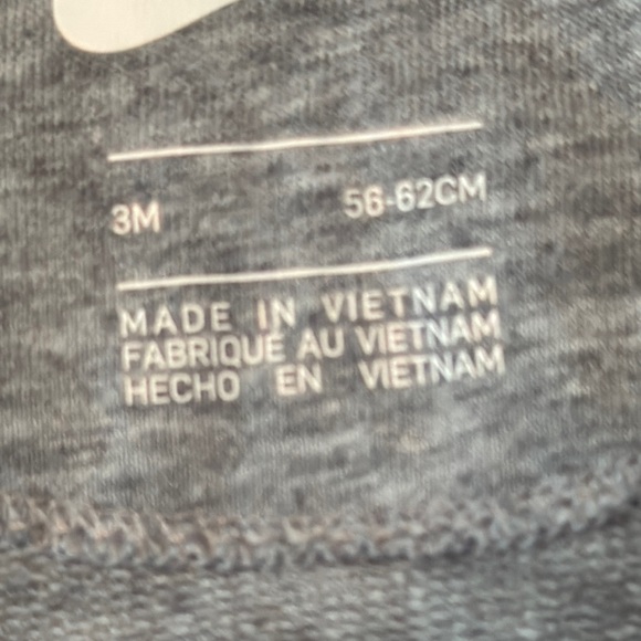 Nike Gray Footies One Piece with Hood and Zipper 3 months - Picture 2 of 4